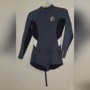 O'Neil Bahia 2:1mm Shorty Spring Women Wetsuit Size 10 Grey Black